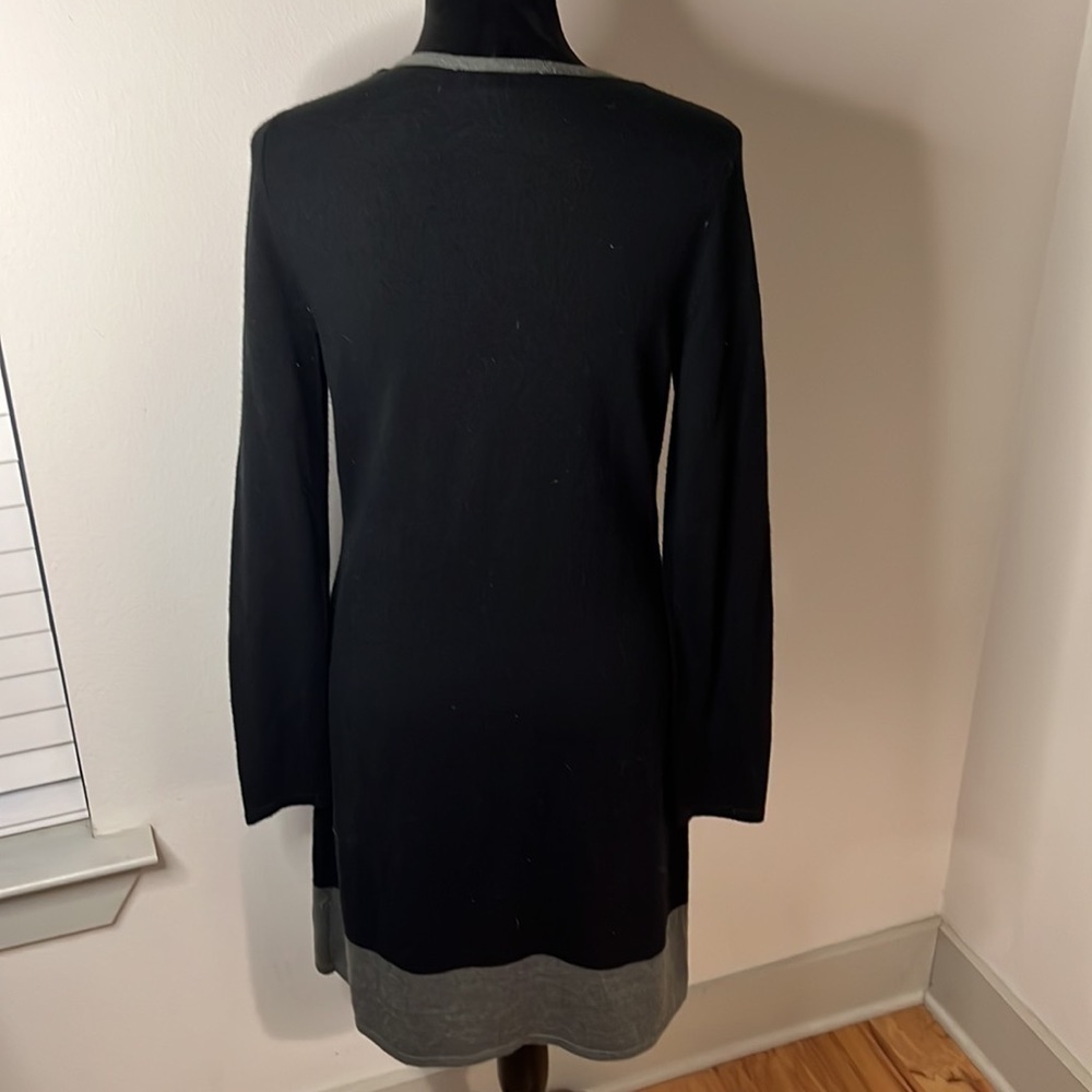 Susan Lawrence Sz M 100% acrylic sweater dress black gray edges - Picture 5 of 7